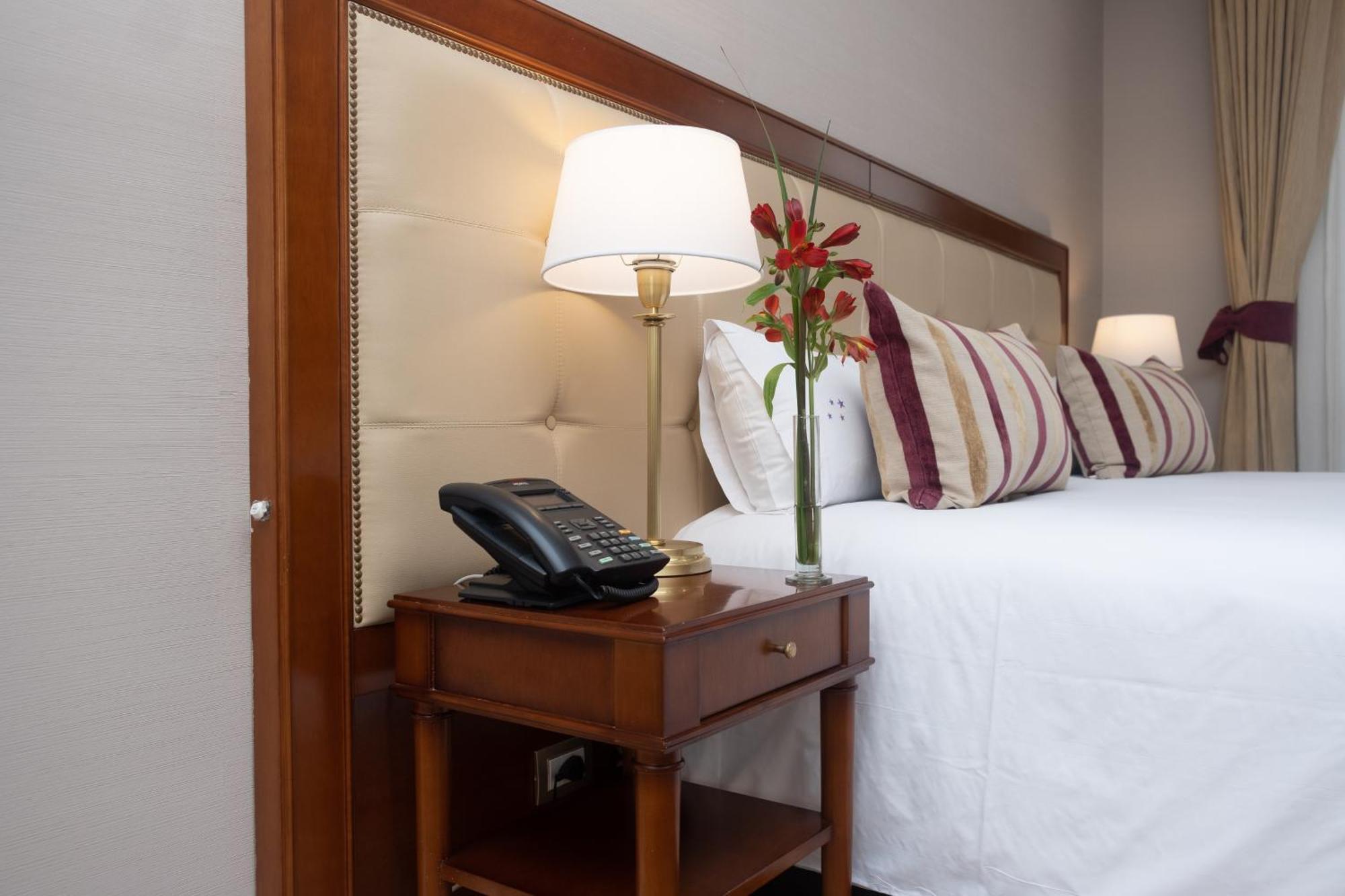 Hotel Intersur Recoleta Буэнос-Айрес Экстерьер фото
