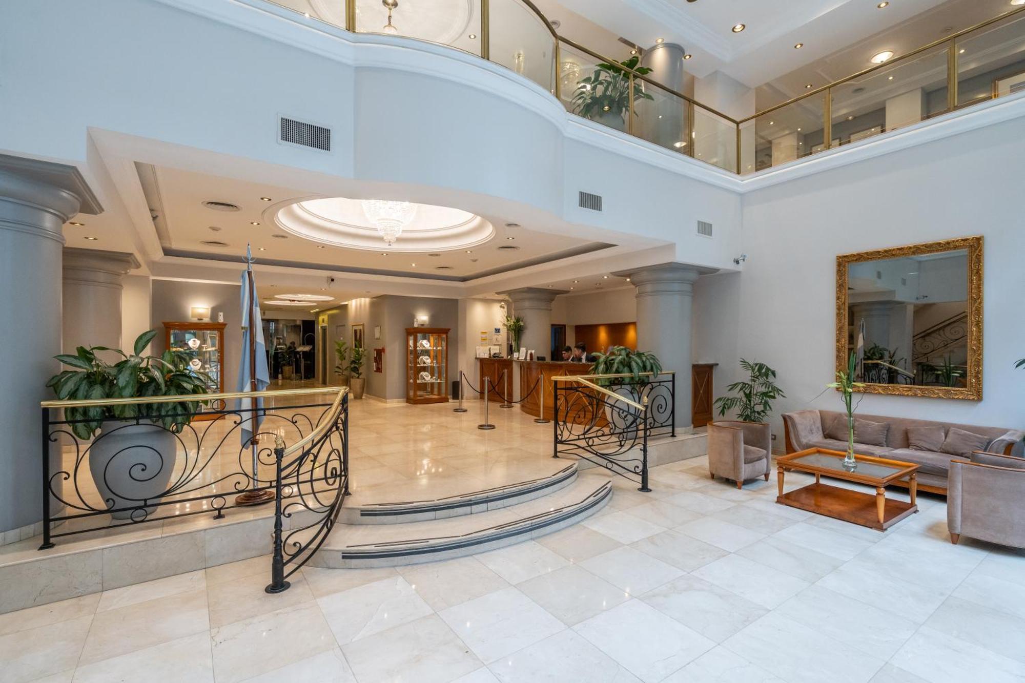 Hotel Intersur Recoleta Буэнос-Айрес Экстерьер фото