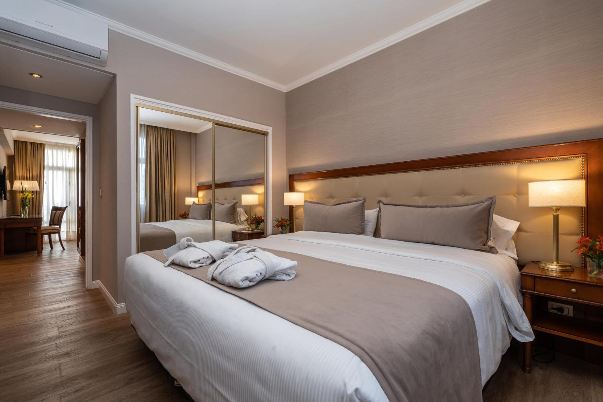 Hotel Intersur Recoleta Буэнос-Айрес Экстерьер фото
