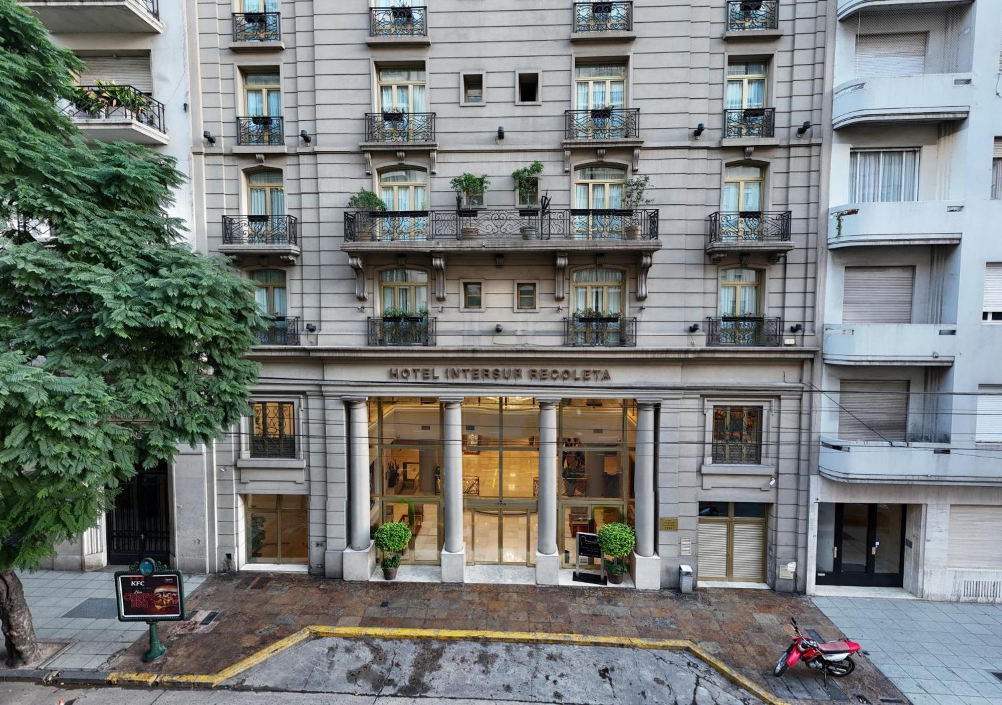 Hotel Intersur Recoleta Буэнос-Айрес Экстерьер фото