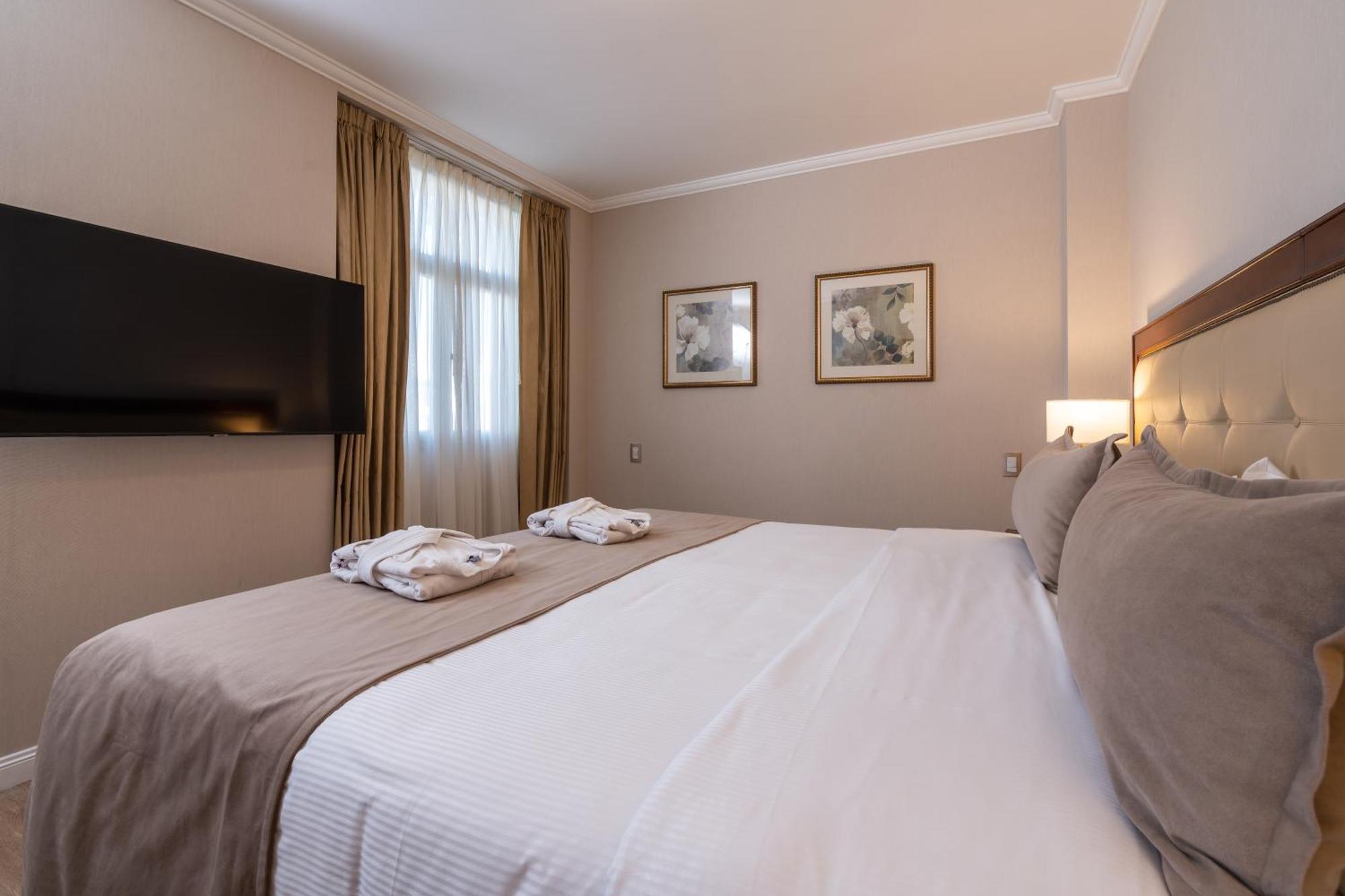 Hotel Intersur Recoleta Буэнос-Айрес Экстерьер фото